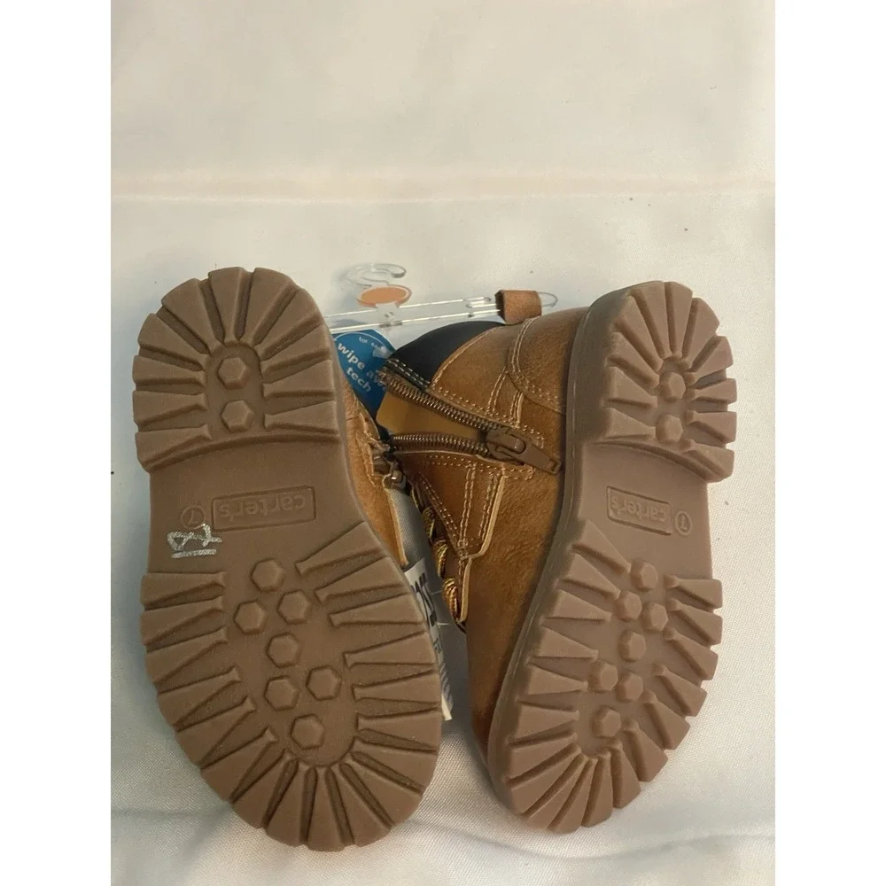 Carter's Roy Fashion Boots Size 7 New with tags no box‎ Bin3